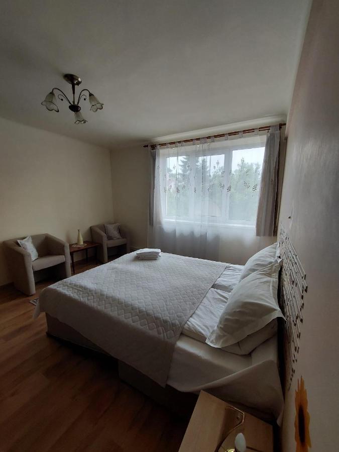 Amigohd Apartment Hunedoara Exterior photo